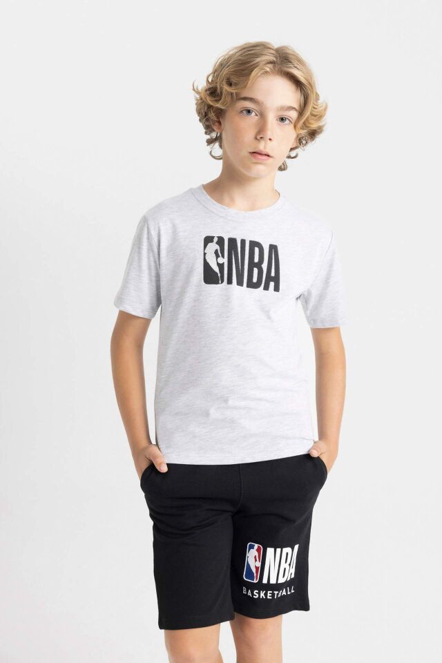 Erkek Çocuk NBA Wordmark Bisiklet Yaka Kısa Kollu Tişört