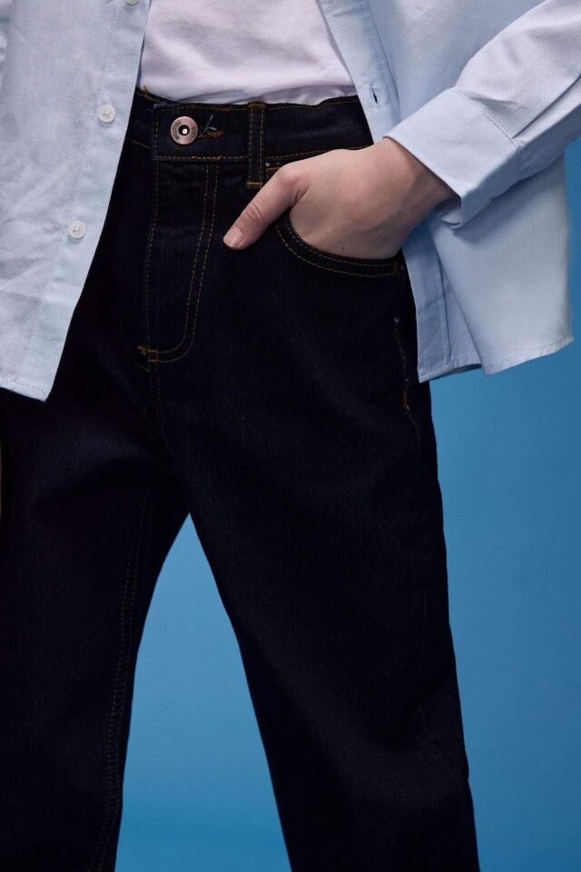 Erkek Çocuk Straight Fit Düz Paça Basic Düz Jean Pantolon