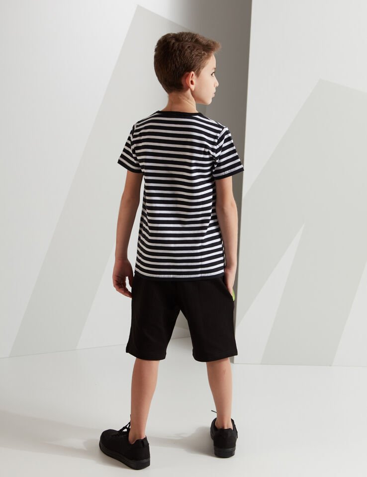 Green Pirate Erkek Çocuk T-shirt Şort Takım 7 Y - Siyah Beyaz Yeşil