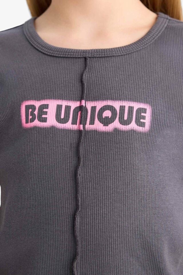 Kız Çocuk Fitted Bisiklet Yaka Baskılı Fitilli Kaşkorse Kısa Kollu Tişört