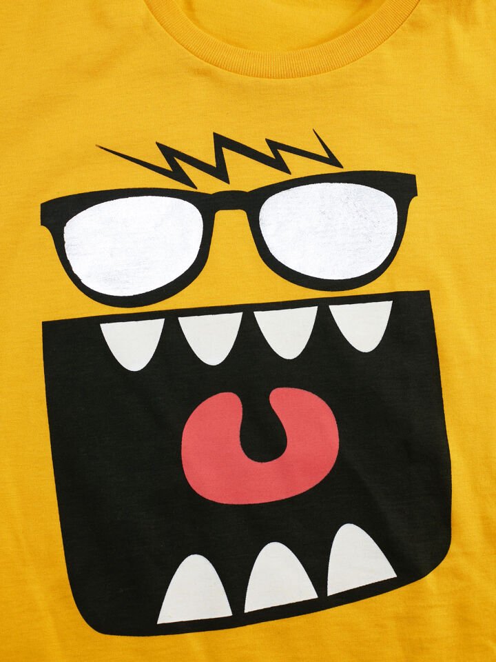 Neşeli Erkek Çocuk T-shirt Pantolon Takım