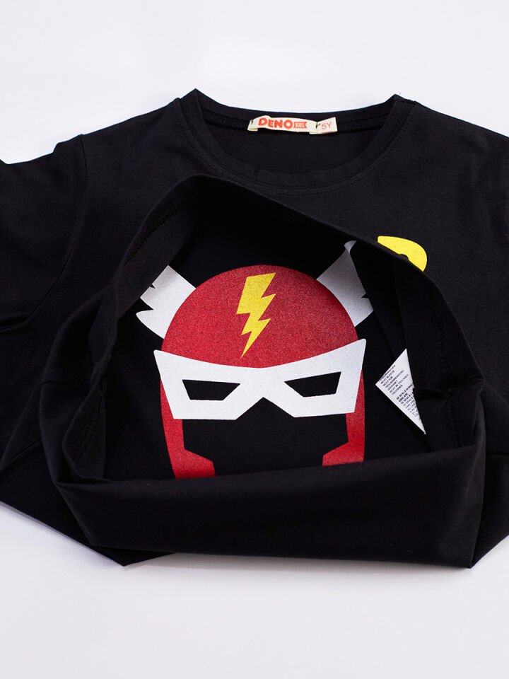 Super Power Erkek Çocuk T-shirt Kapri Şort Takım