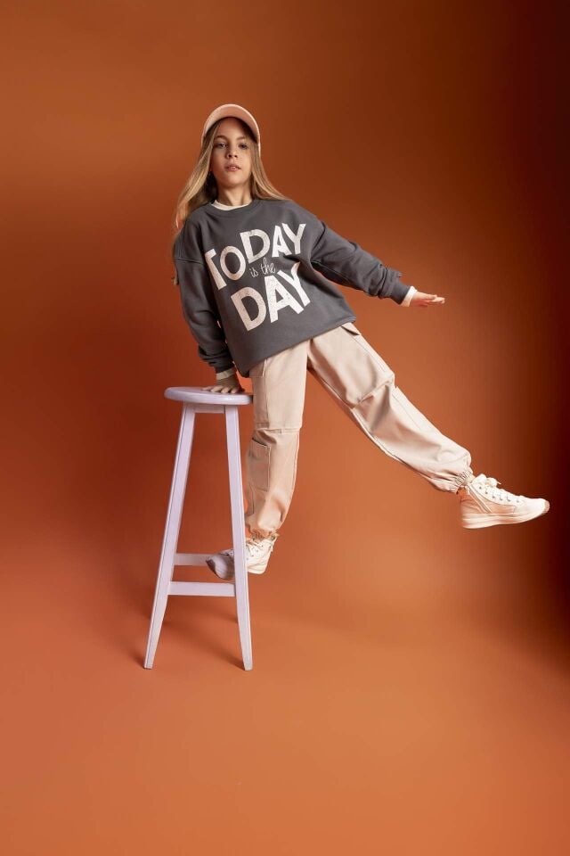 Kız Çocuk Oversize Geniş Kalıp Bisiklet Yaka Baskılı Sweatshirt