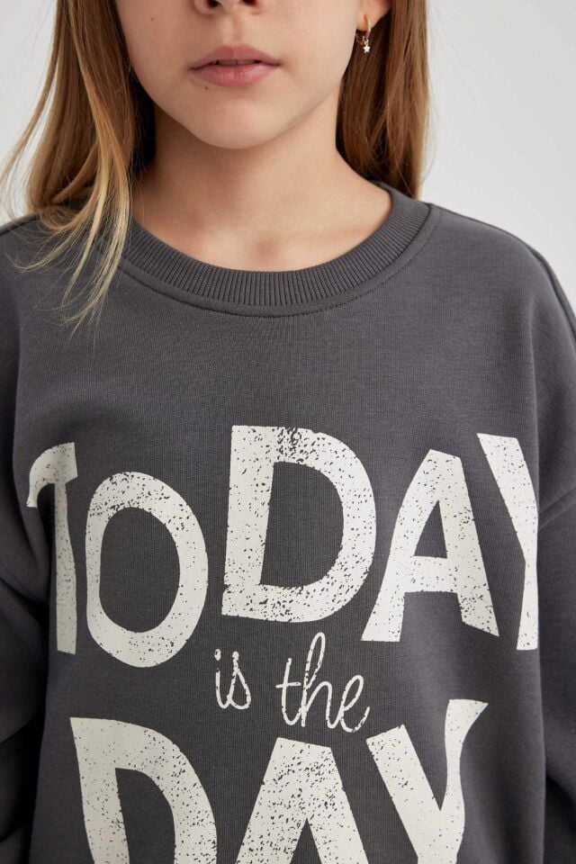 Kız Çocuk Oversize Geniş Kalıp Bisiklet Yaka Baskılı Sweatshirt