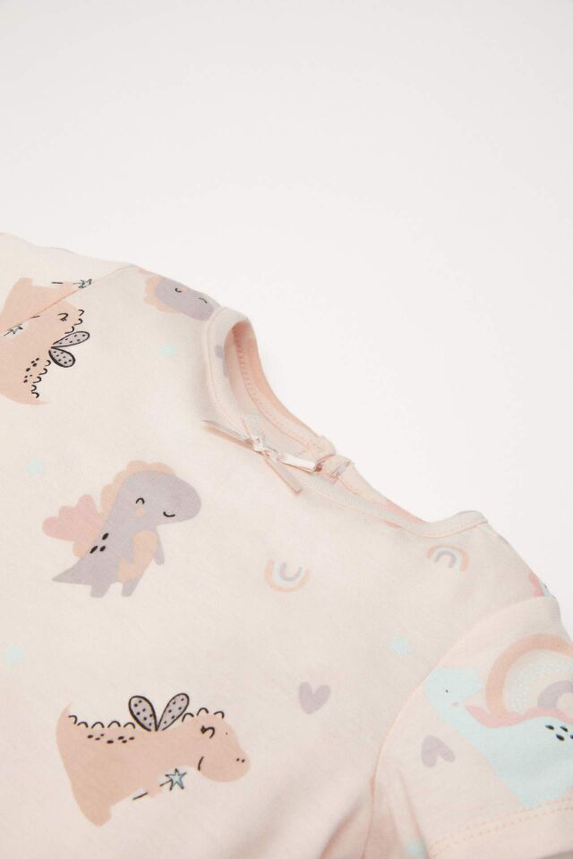 Kız Bebek Pijama Takımı Dinazor Baskılı Kısa Kollu Penye Üst Beli Lastikli Şort