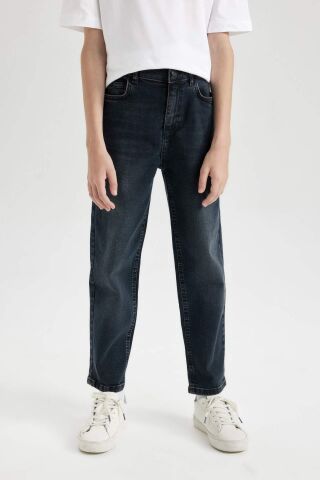 Erkek Çocuk Straight Fit Düz Paça Cepli Jean Pantolon