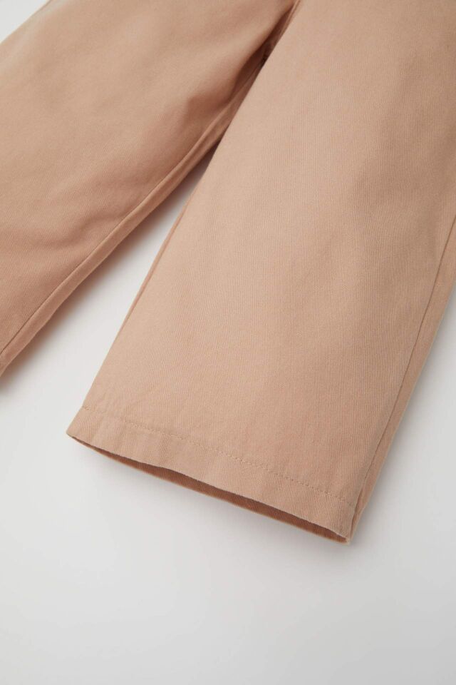 Kız Bebek Esnek Bantlı Paça Beli Lastikli Cepli Bej Gabardin Pantolon