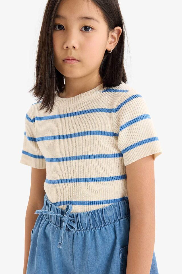 Kız Çocuk Cropped Fit Bisiklet Yaka Çizgili Kısa Kollu Kazak