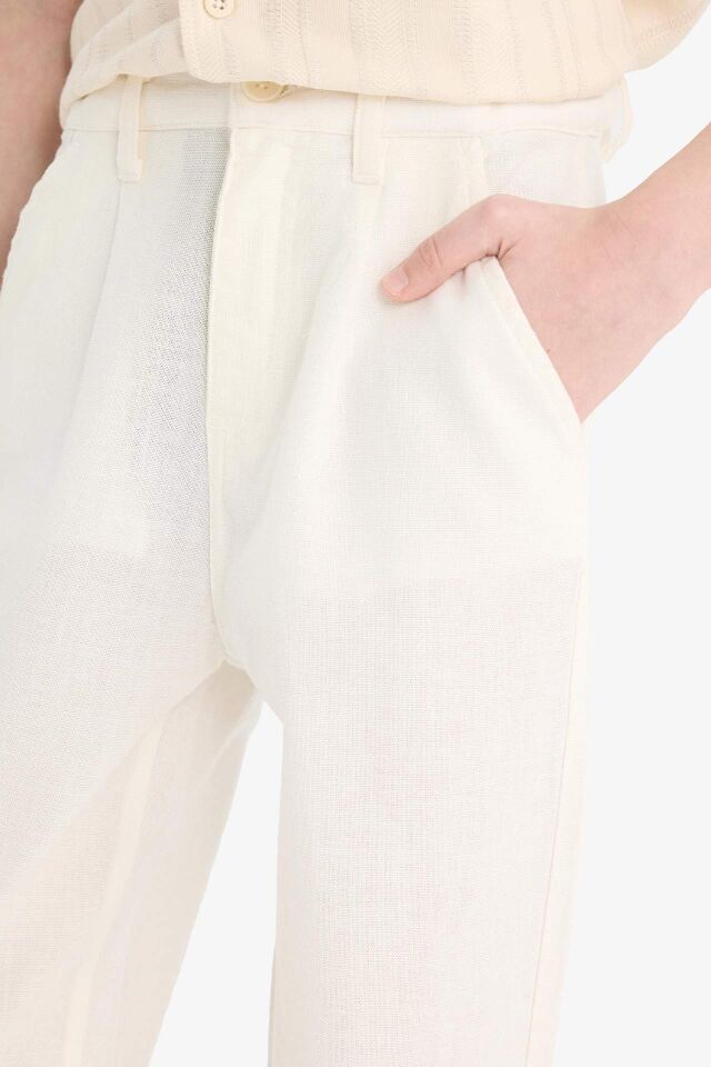 Erkek Çocuk Carrot Fit  Standart Paça Keten Görünümlü Pantolon
