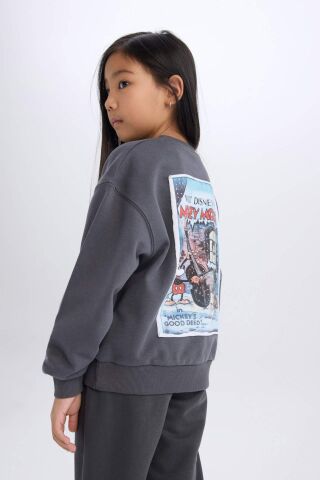 Kız Çocuk Disney Mickey Mouse &Friends Oversize Geniş Kalıp Kapüşonlu Sırt Baskılı Sweatshirt