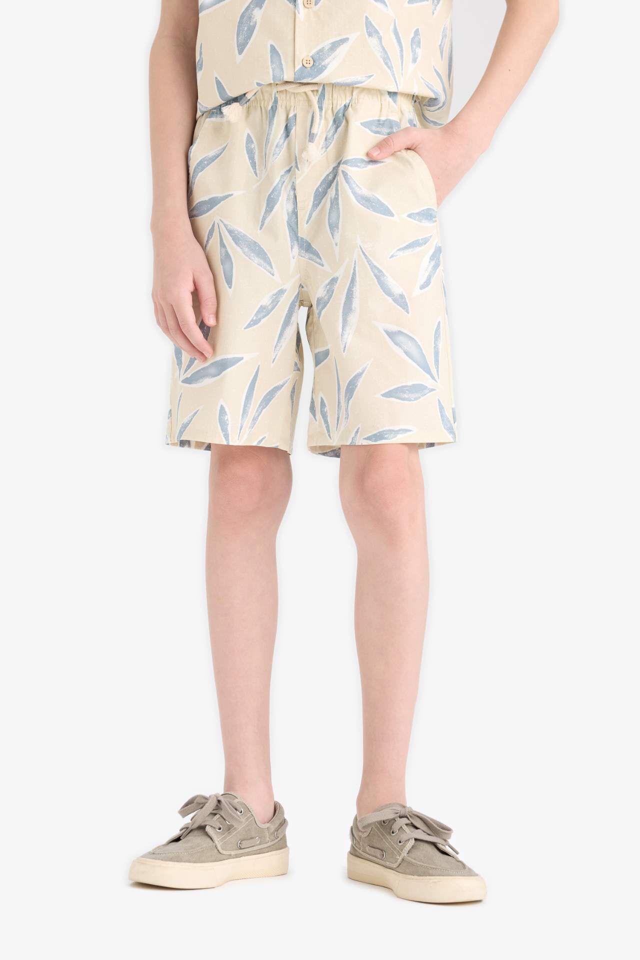 Erkek Çocuk Floral Paraşüt Şort