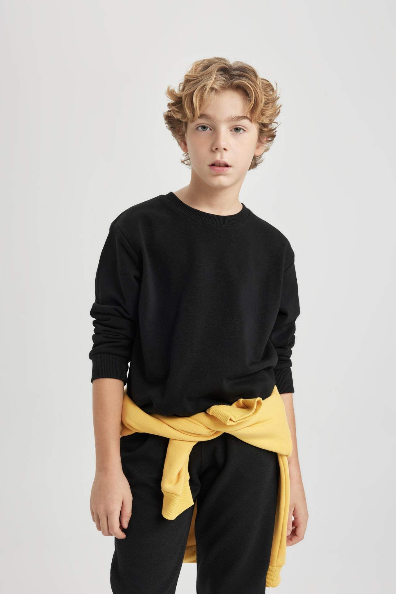 Erkek Çocuk Bisiklet Yaka Basic Düz Sweatshirt