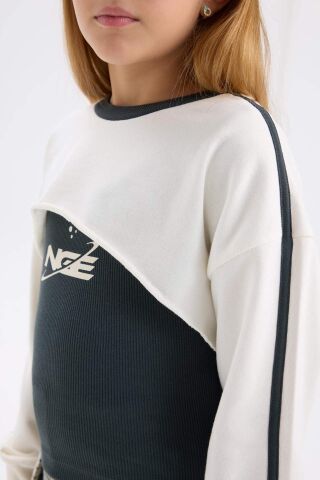 Kız Çocuk Bisiklet Yaka Dijital Baskılı Sweatshirt