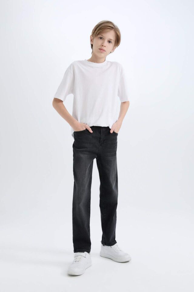 Erkek Çocuk Straight Fit Basic Düz Jean Pantolon