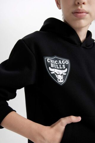 Erkek Çocuk Siyah NBA Chicago Bulls Oversize Geniş Kalıp Kapüşonlu Sırt Baskılı Kalın Sweatshirt