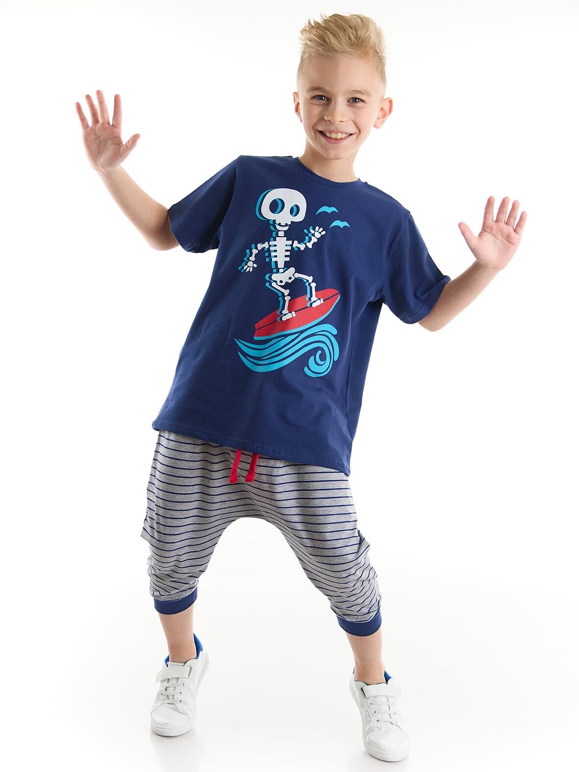 Dalga Sörfü Erkek Çocuk T-shirt Kapri Şort Takım 7 Y - Lacivert, Gri