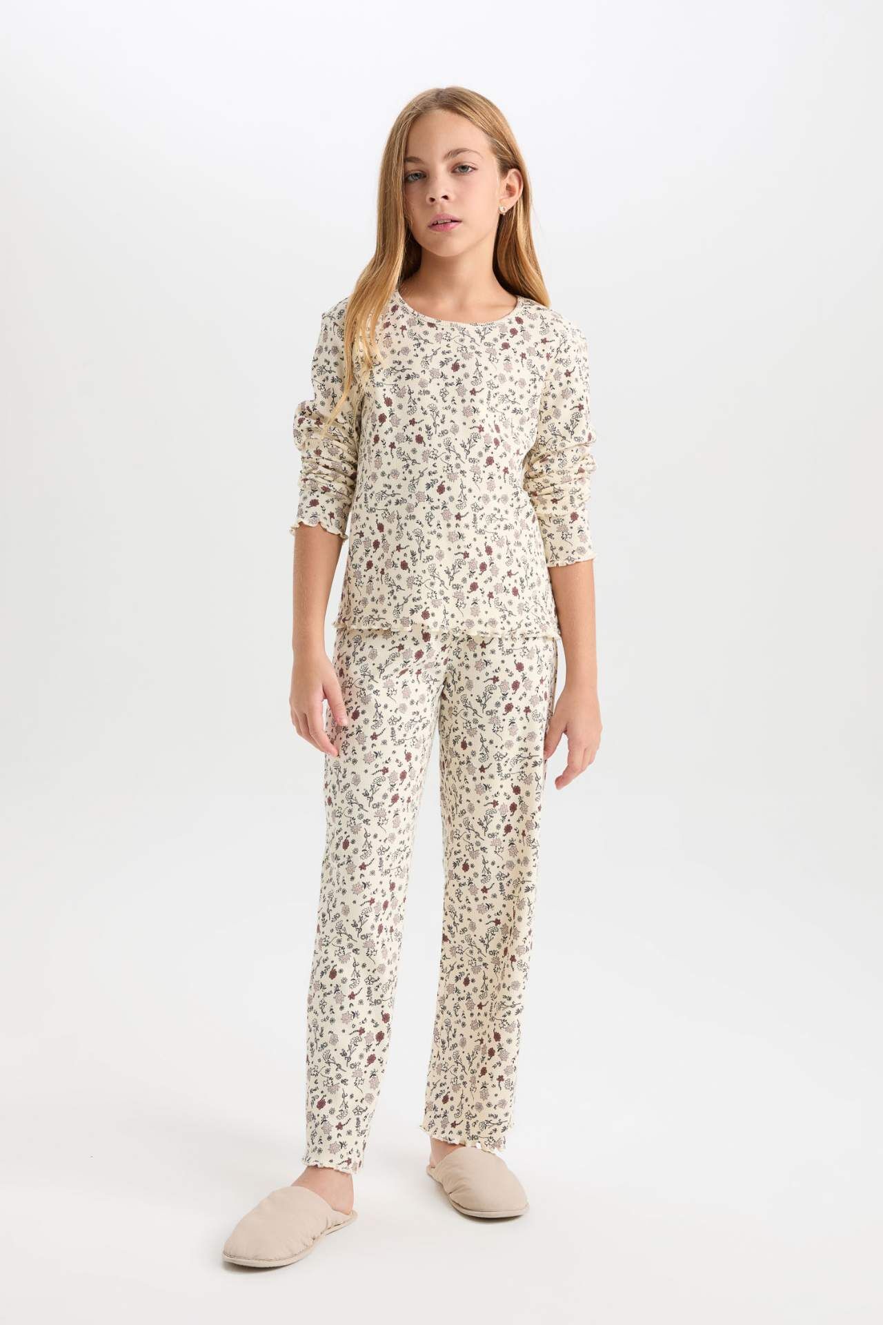 Kız Çocuk Pijama Takımı Çiçekli Bisiklet Yaka Uzun Kollu Üst Uzun Alt