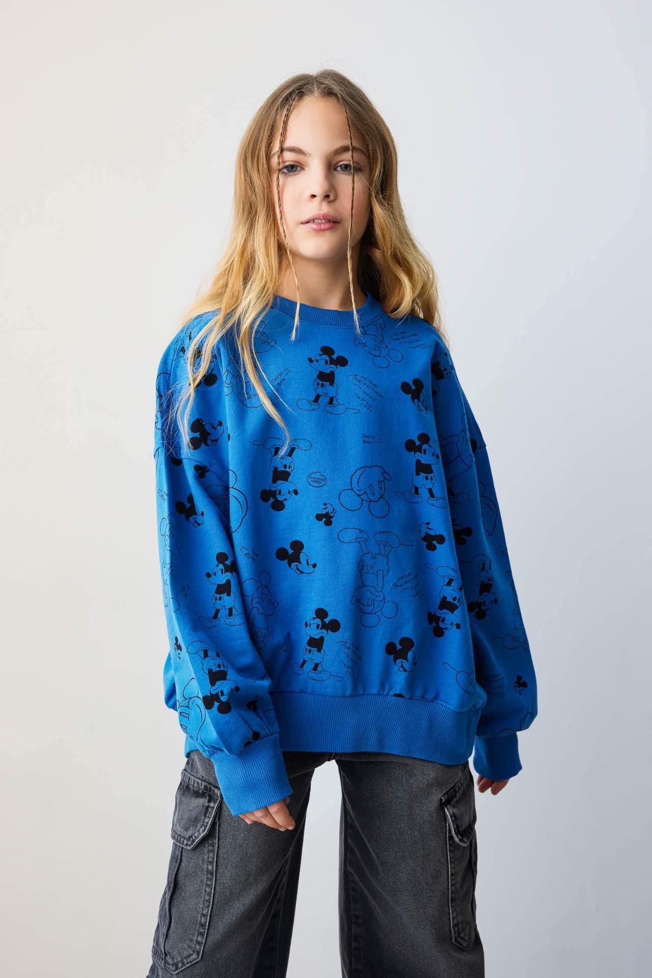 Kız Çocuk Disney Mickey & Minnie Oversize Geniş Kalıp Bisiklet Yaka Sweatshirt