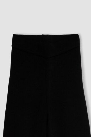 Kız Çocuk Flare Fit İspanyol Paça Basic Düz Triko Pantolon