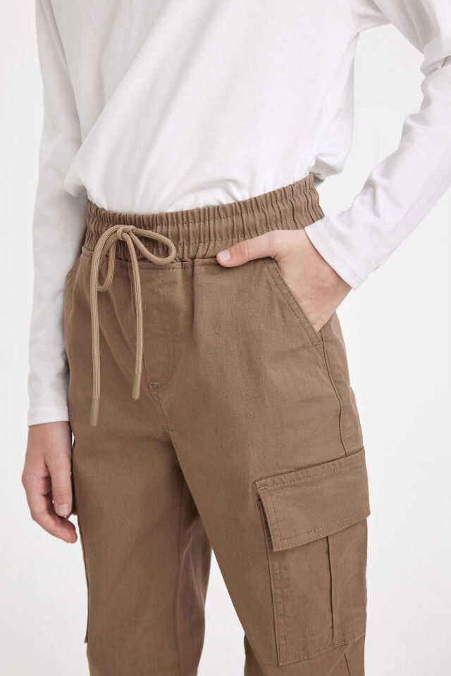Erkek Çocuk Kargo Cepli Beli Bağcıklı Lastikli Paça Cepli Jogger Gabardin Pantolon
