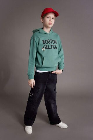 Erkek Çocuk NBA Boston Celtics Kapüşonlu İçi Yumuşak Tüylü Sırt Baskılı Sweatshirt
