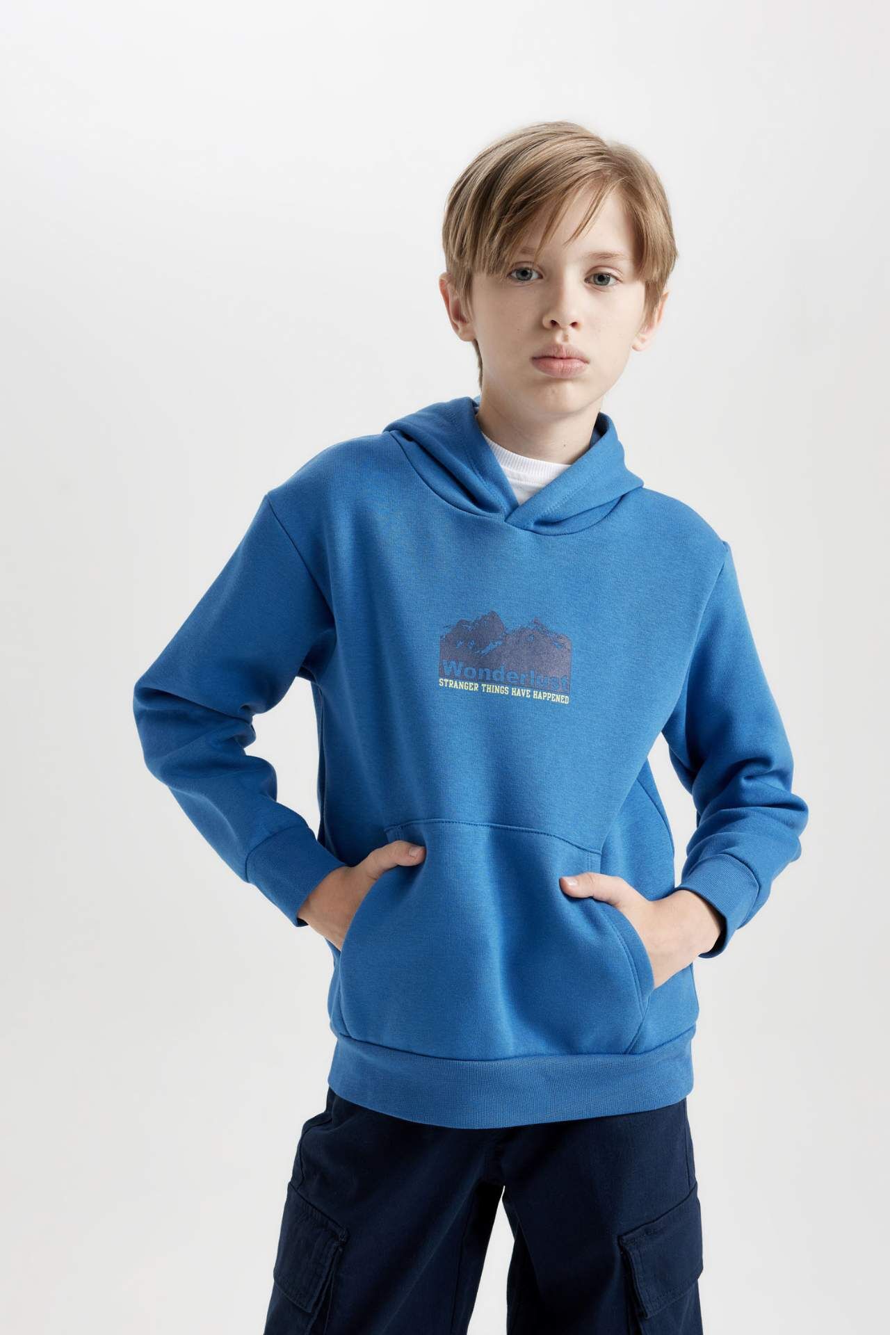 Erkek Çocuk Kapüşonlu Sırt Baskılı Cepli Kalın Sweatshirt
