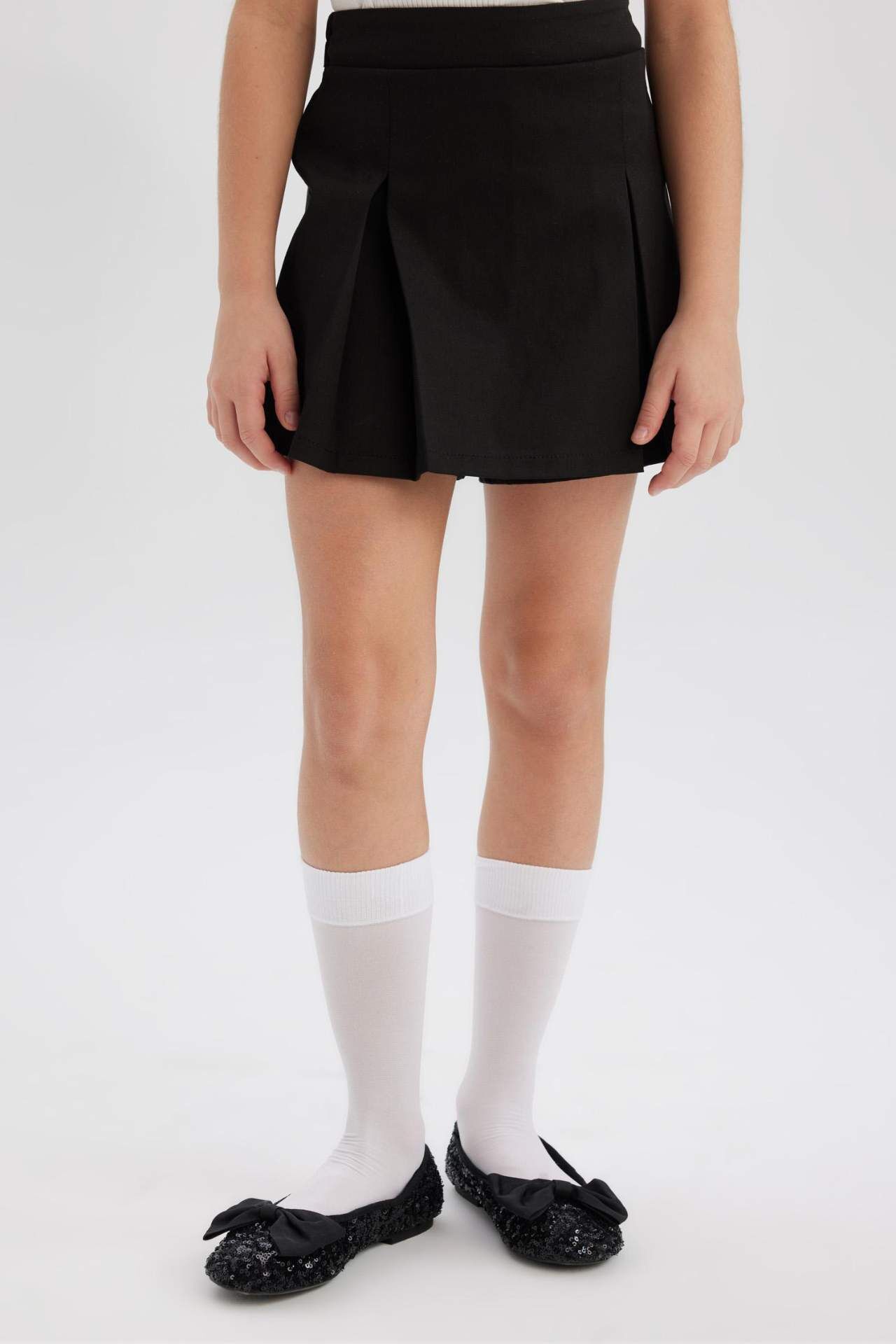 Kız Çocuk 23 Nisan Çocuk Bayramı Basic Düz Gabardin Şort Etek