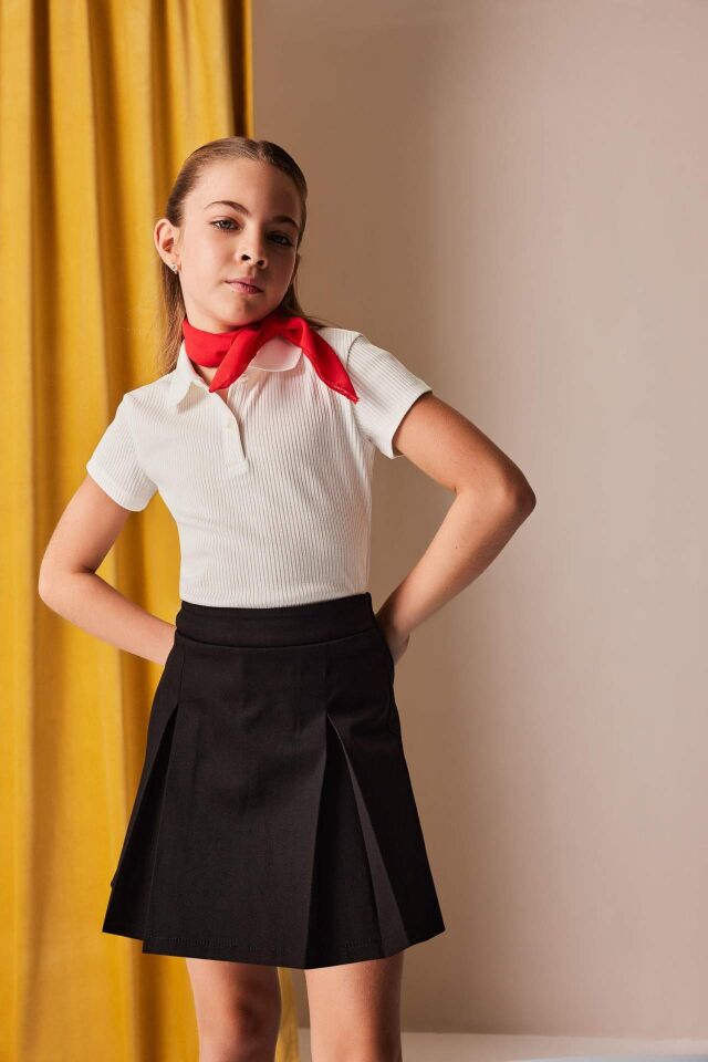 Kız Çocuk 23 Nisan Çocuk Bayramı Basic Düz Gabardin Şort Etek
