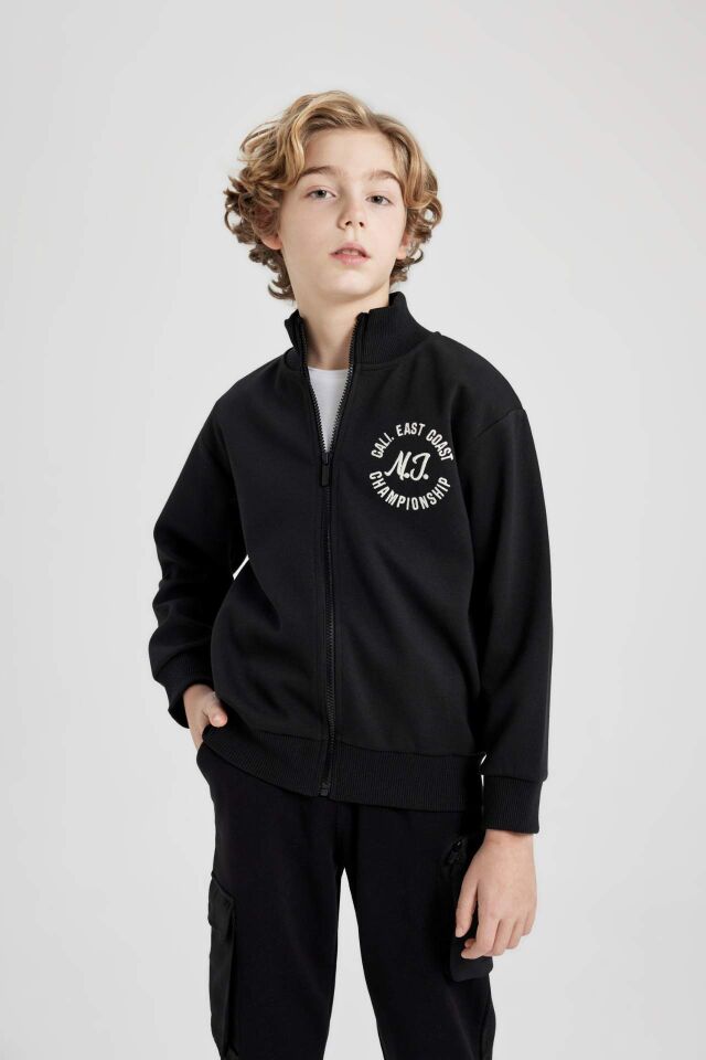 Erkek Çocuk Dik Yaka Baskılı Fermuarlı Sweatshirt