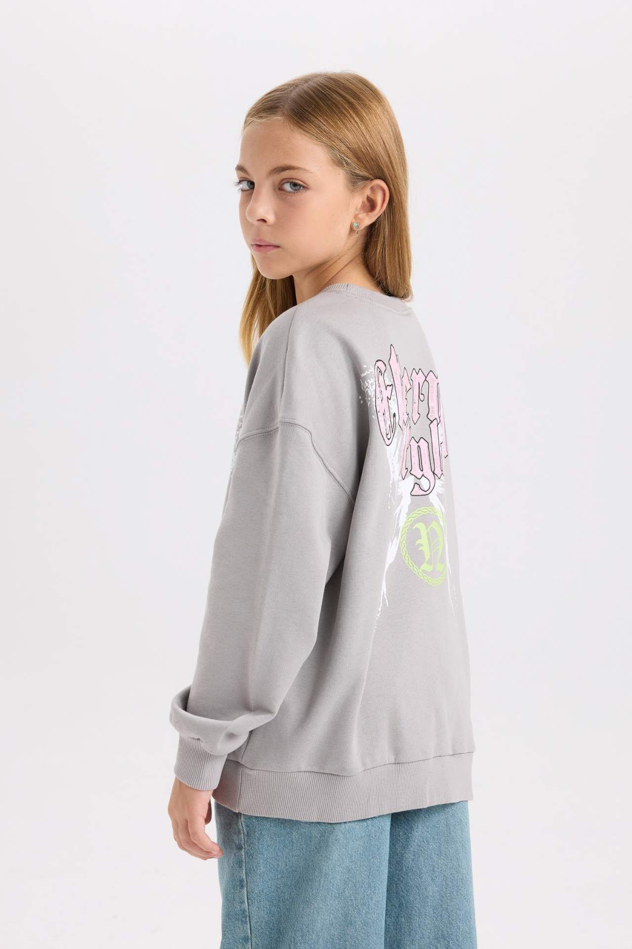 Kız Çocuk Gri Oversize Geniş Kalıp Bisiklet Yaka Sırt Baskılı Sweatshirt