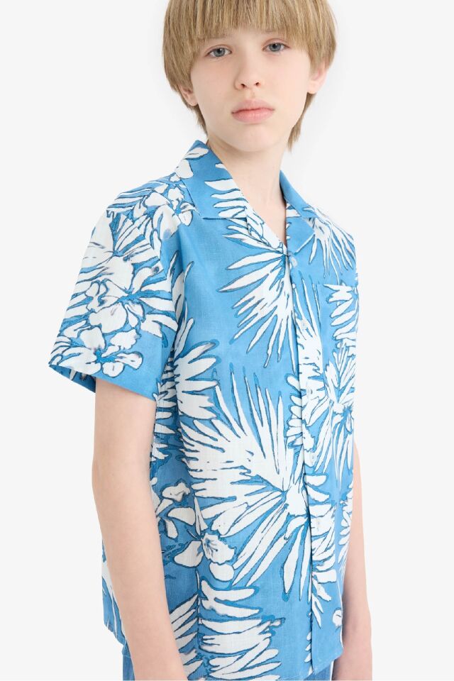 Erkek Çocuk Oversize Geniş Kalıp Polo Yaka Desenli Kısa Kollu Gömlek