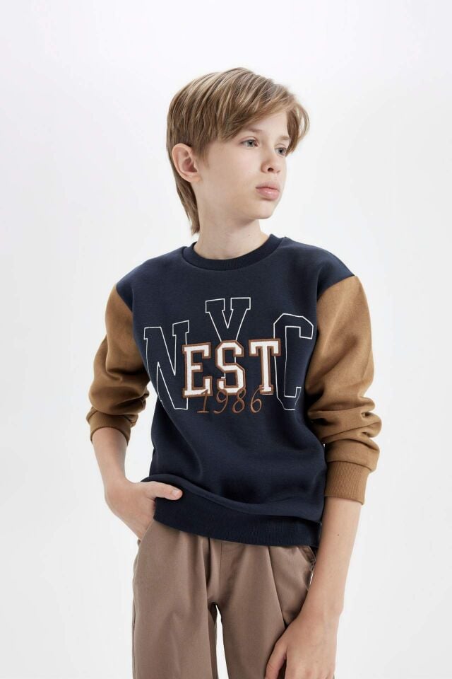 Erkek Çocuk Bisiklet Yaka Baskılı Sweatshirt