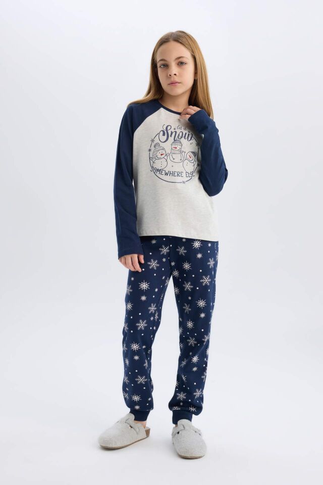 Kız Çocuk Yılbaşı Temalı Pijama Takımı Bisiklet Yaka Uzun Kollu Üst Uzun Alt
