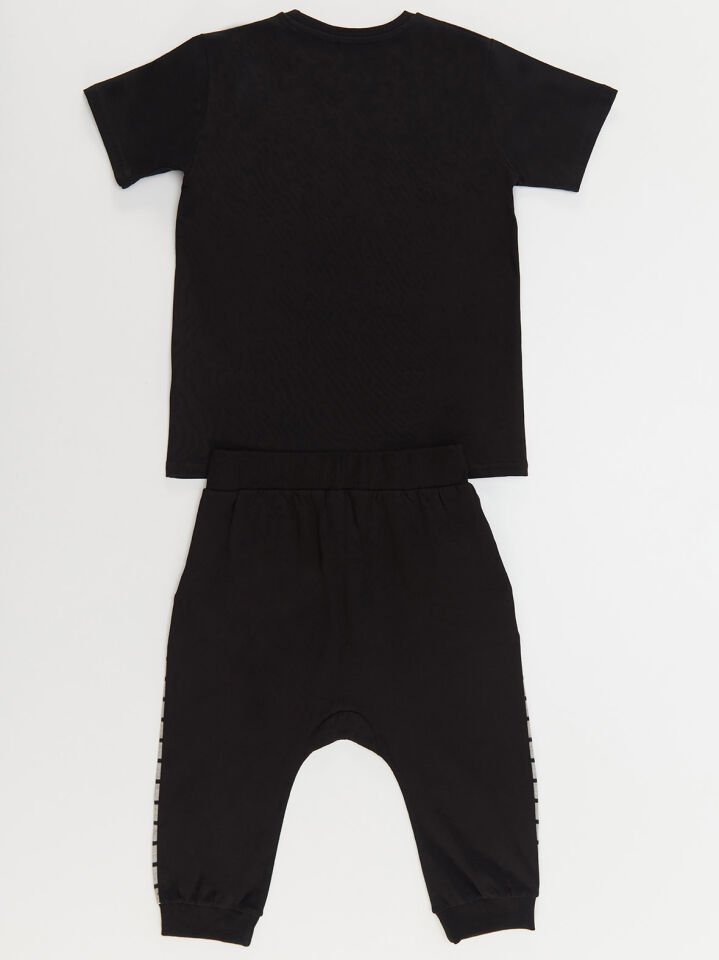 Basket Topu Erkek Çocuk T-shirt Kapri Şort Takım