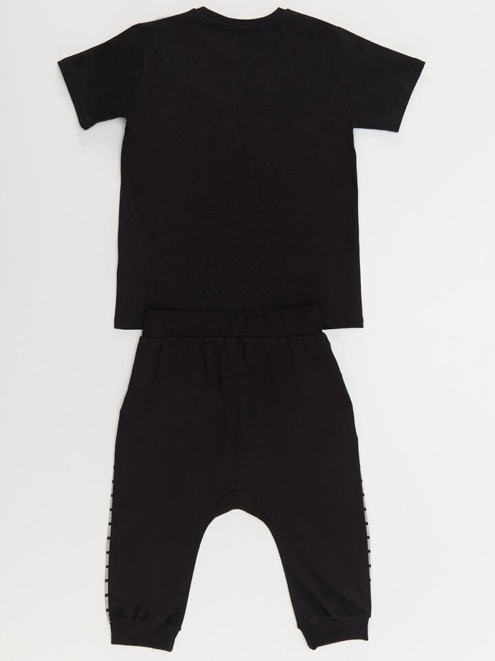 Basket Topu Erkek Çocuk T-shirt Kapri Şort Takım