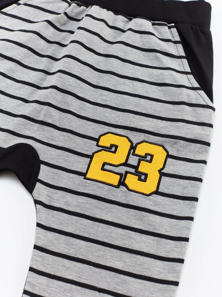 Basket Topu Erkek Çocuk T-shirt Kapri Şort Takım 8 Y - Siyah, Gri