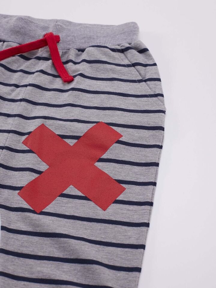Hi Kaykay Erkek Çocuk T-shirt Kapri Şort Takım 2 Y - Kırmızı, Gri