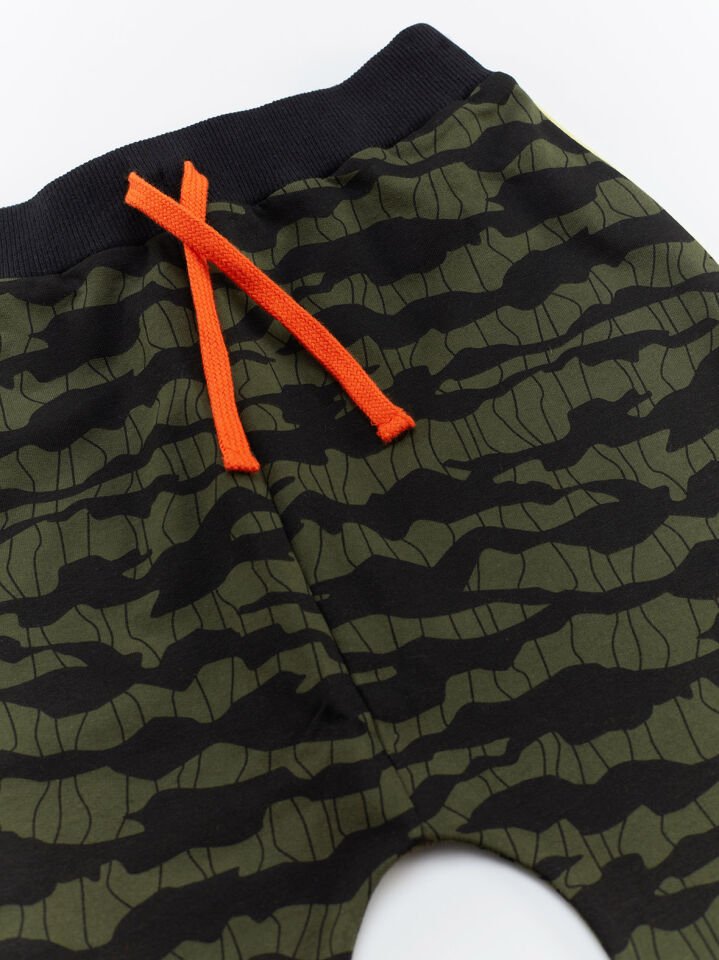 Kaşif Kurt Erkek Çocuk T-shirt Kapri Şort Takım