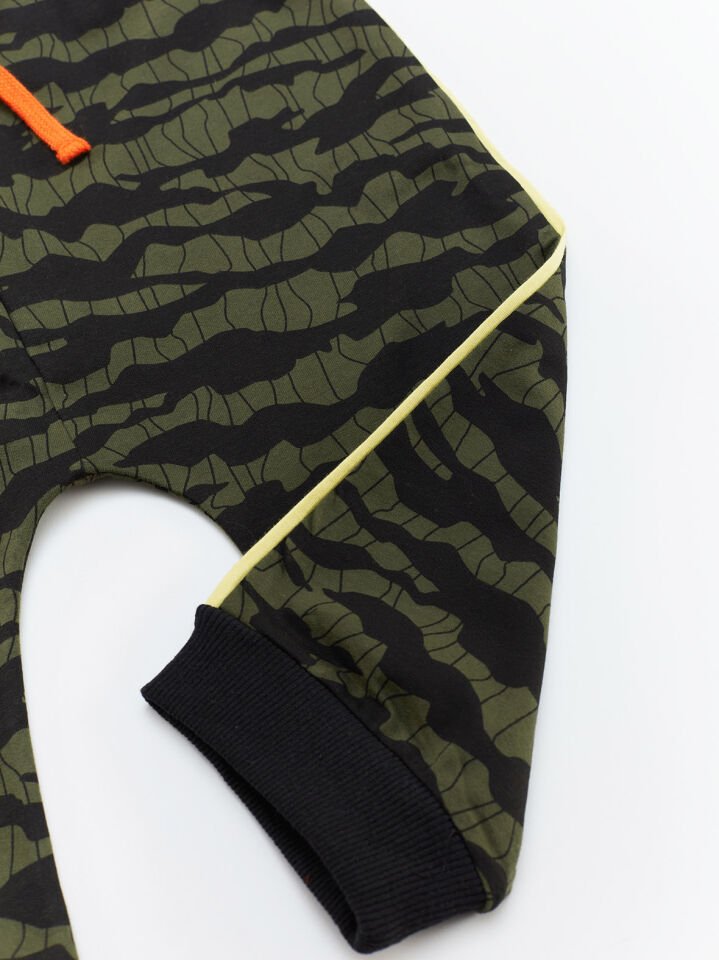 Kaşif Kurt Erkek Çocuk T-shirt Kapri Şort Takım