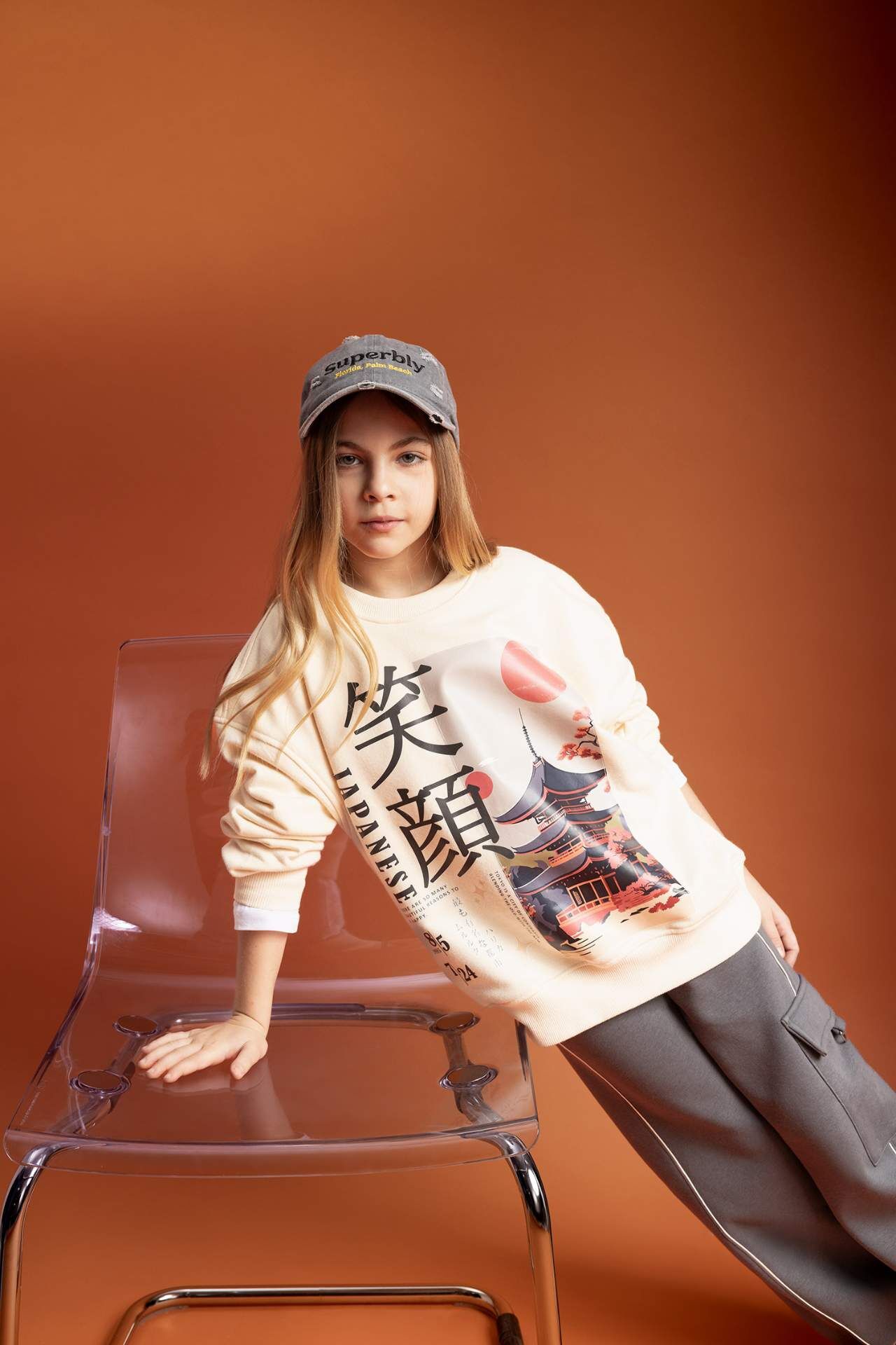 Kız Çocuk Oversize Fit Bisiklet Yaka Baskılı Sweatshirt