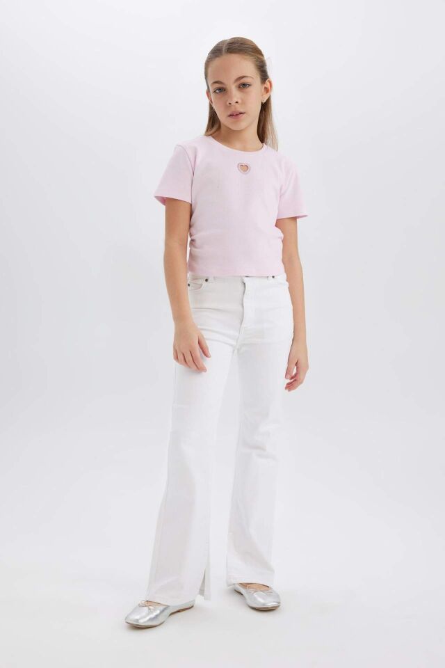Kız Çocuk 23 Nisan Çocuk Bayramı Slim Fit Dar Kesim Bisiklet Yaka Kalp Desenli Ribana Kısa Kollu Tişört