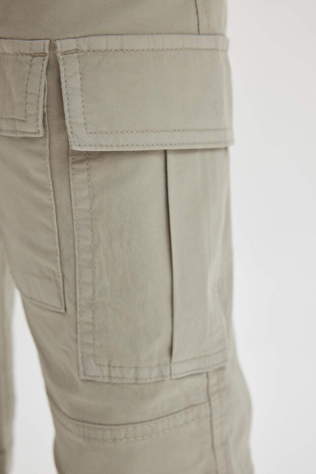 Erkek Çocuk Kargo Cepli Düz Paça Gabardin Pantolon