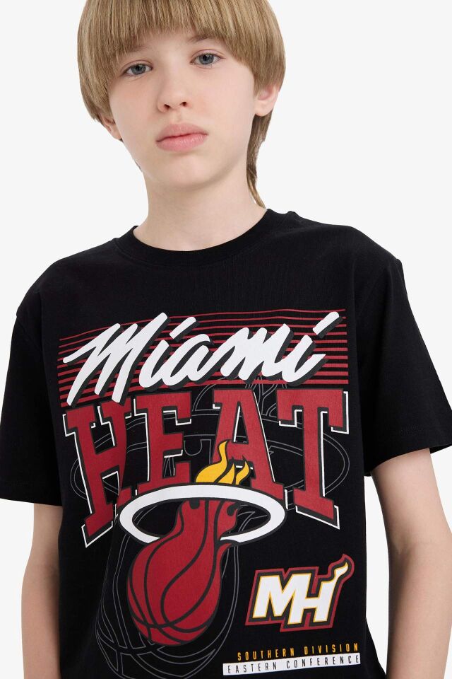 Erkek Çocuk NBA Miami Heat Bisiklet Yaka Kısa Kollu Tişört