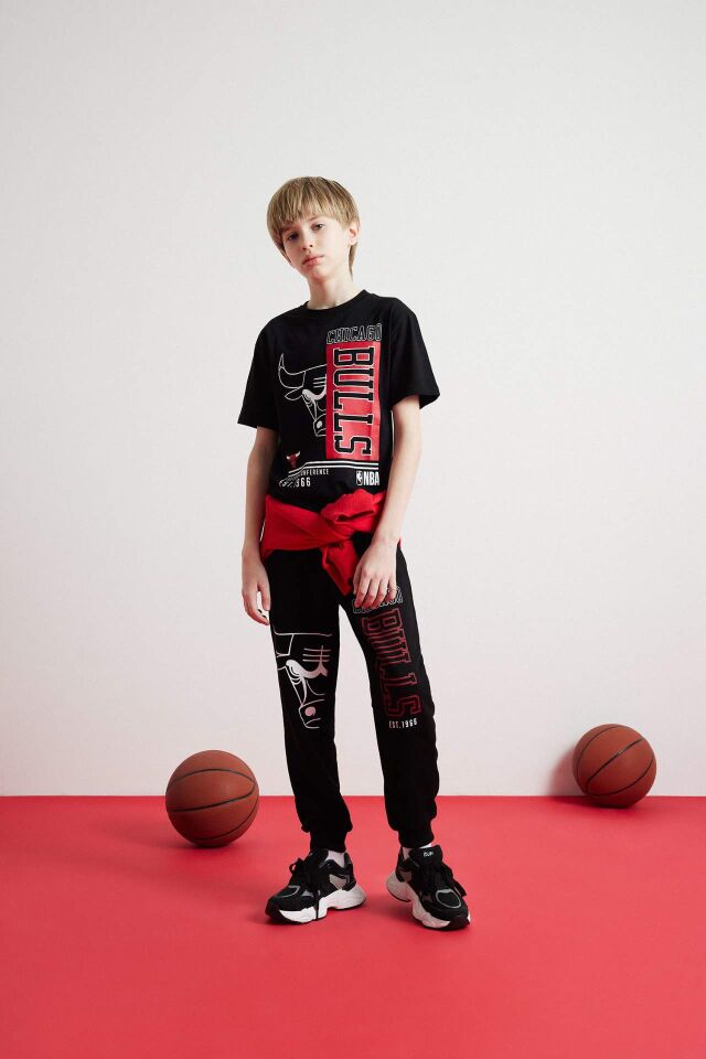 Erkek Çocuk NBA Chicago Bulls Bisiklet Yaka Kısa Kollu Tişört