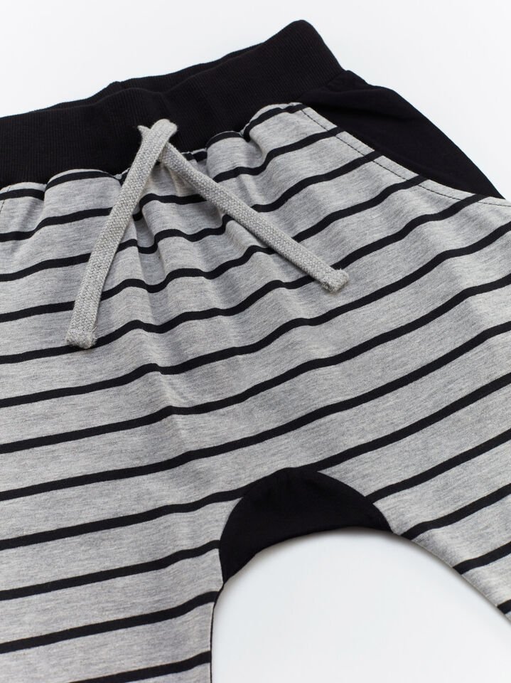 Jake Erkek Çocuk T-shirt Kapri Şort Takım 5 Y - Kırmızı, Gri, Siyah