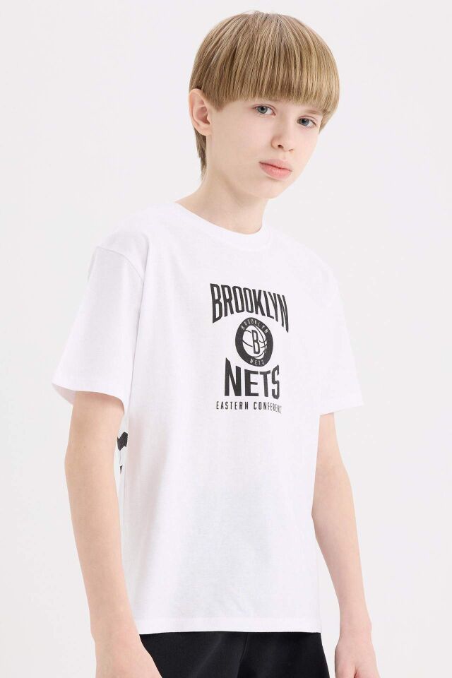Erkek Çocuk NBA Brooklyn Nets Bisiklet Yaka Sırt Baskılı Kısa Kollu Tişört