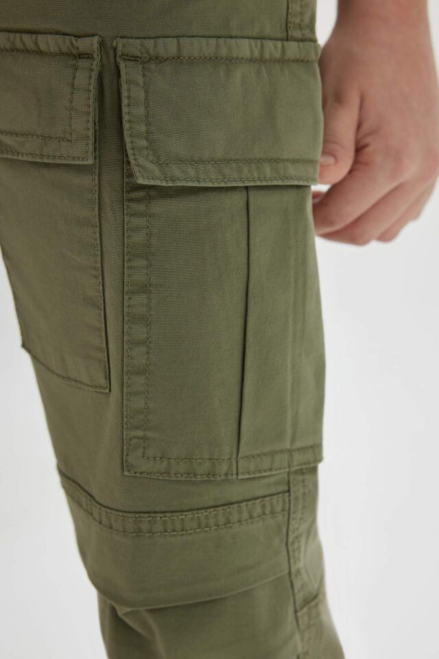 Erkek Çocuk Kargo Cepli Düz Paça Gabardin Pantolon