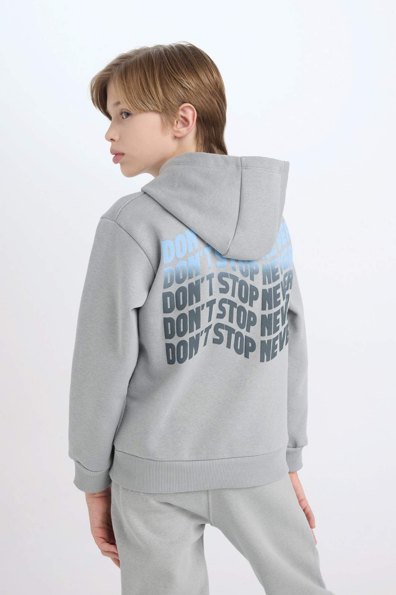 Erkek Çocuk Gri Kapüşonlu Sırt Baskılı Sweatshirt