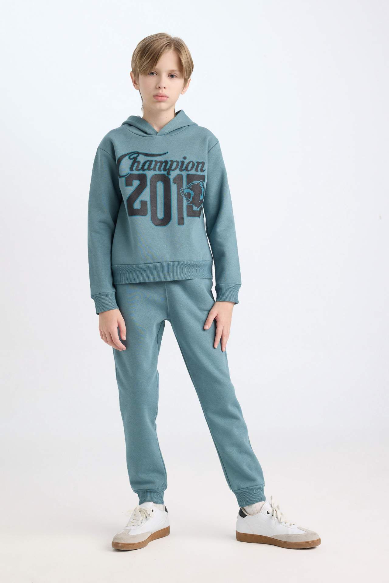 Erkek Çocuk 2'li Takım Kapüşonlu Baskılı Sweatshirt Beli Lastikli Eşofman Altı