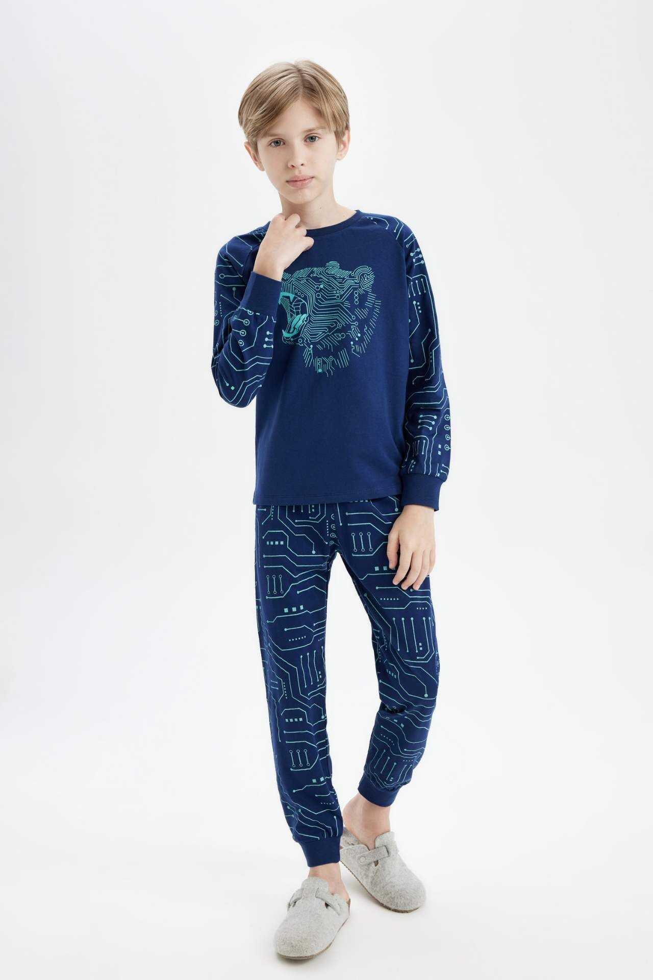 Erkek Çocuk Pijama Takımı Bisiklet Yaka Baskılı Uzun Kollu Üst Uzun Alt